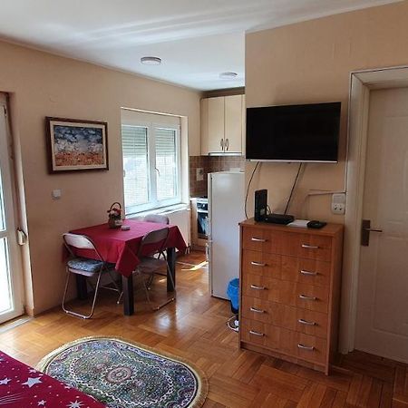 Julija 2 Apartment Pančevo Екстериор снимка