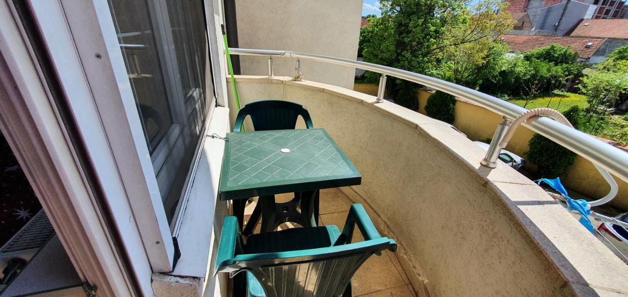 Julija 2 Apartment Pančevo Екстериор снимка