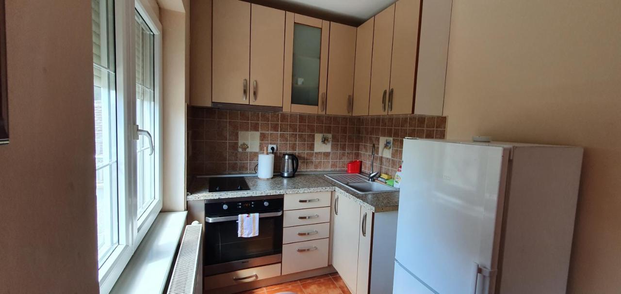 Julija 2 Apartment Pančevo Екстериор снимка