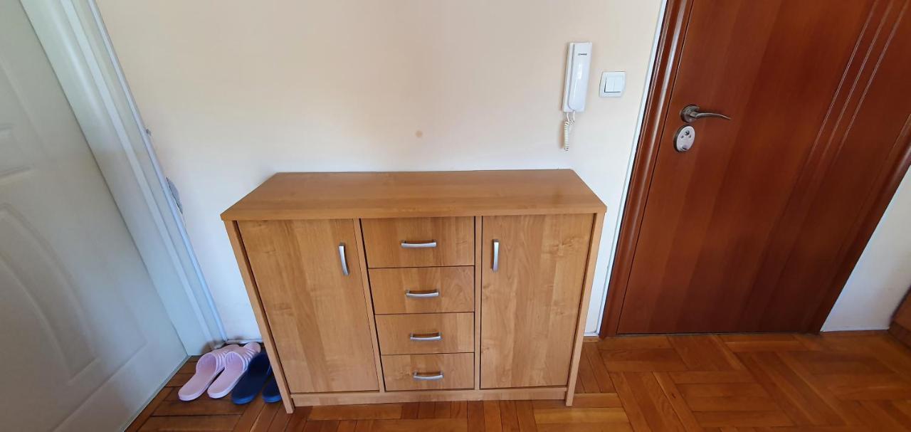 Julija 2 Apartment Pančevo Екстериор снимка